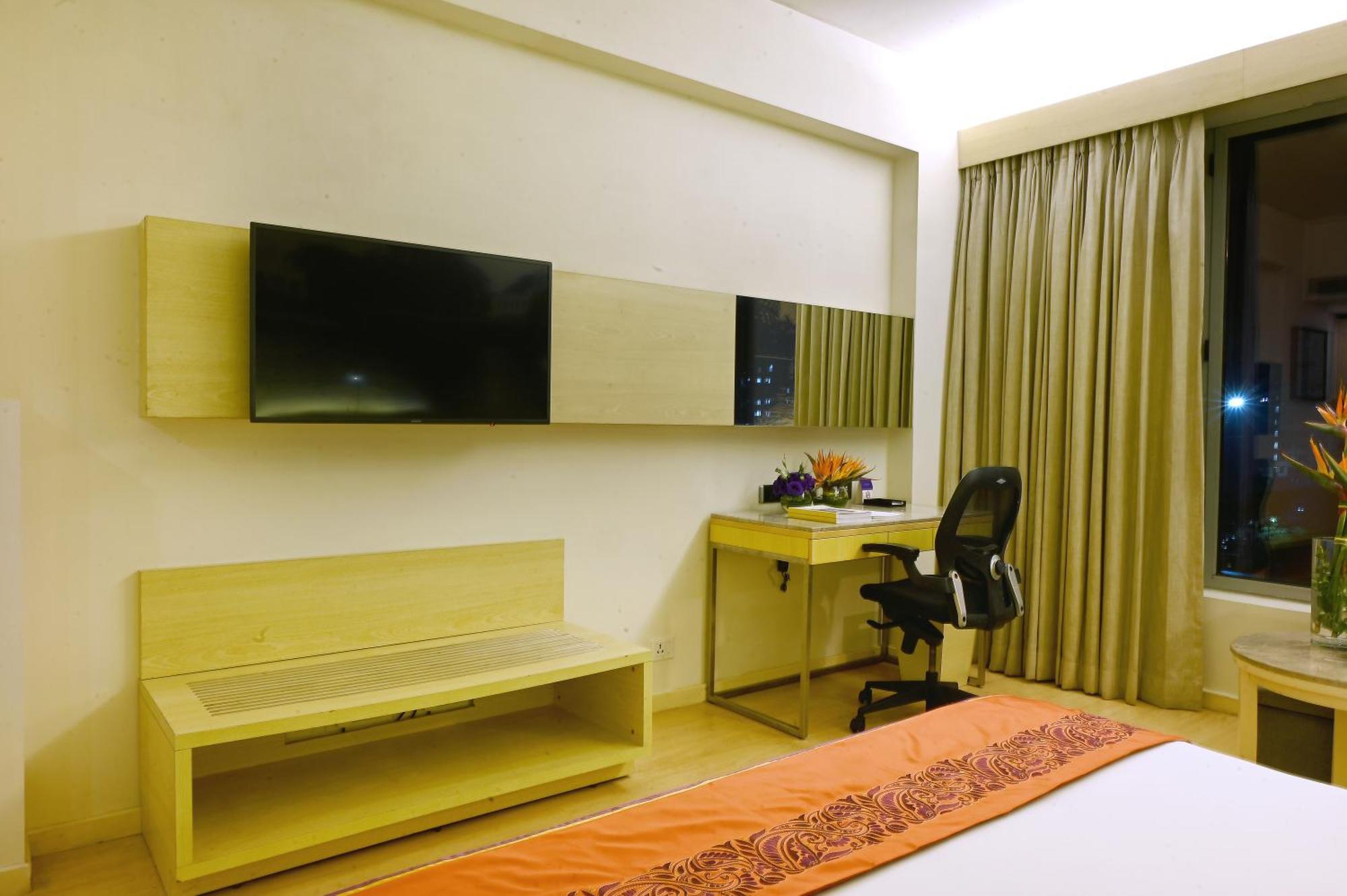 Vivanta Kolkata Em Bypass Exteriör bild A room at the hotel